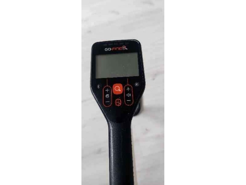 Minelab Go-Find 40 metal dedektörü, arazide veya plajda arama 