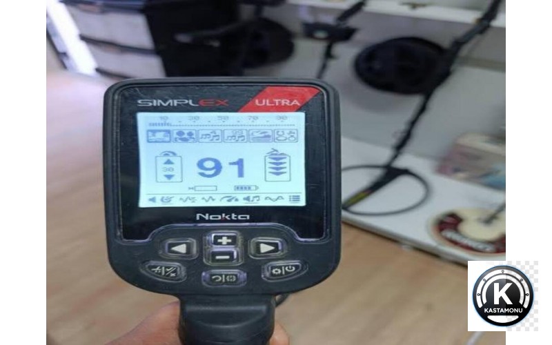 Nokta Simplex Ultra Dedektör - 2. El Temiz (Karbon Fiber Şaft)