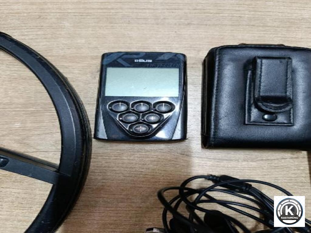XP DEUS ikinci el ana üniteli 34cm başlıklı