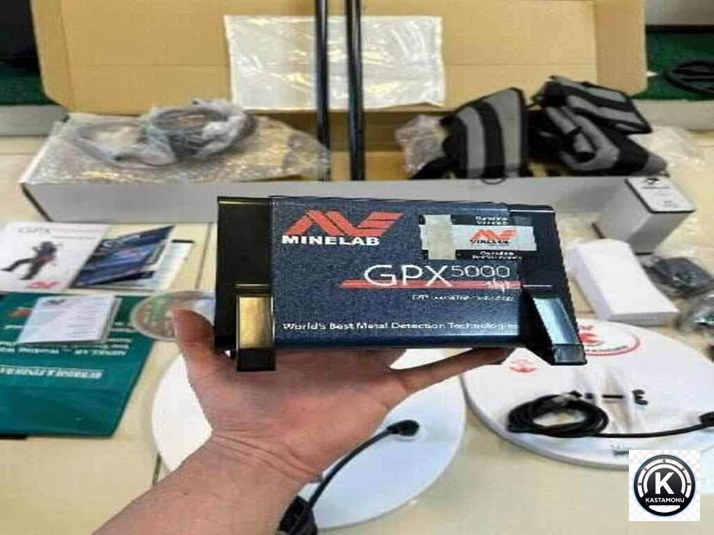 Minelab GPX 5000 altın arama dedektörü ve çift arama başlığı