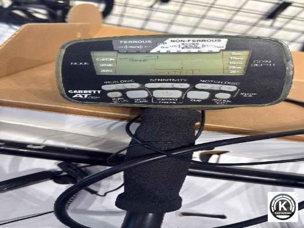 Garrett AT PRO International ikinci el su geçirmez metal dedektörü