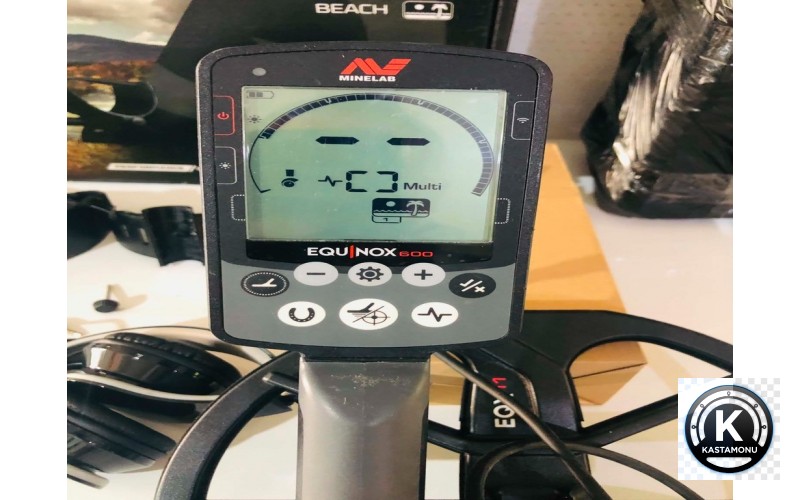 Minelab Equinox 600 Dedektör (2. El) - Multi-IQ Teknolojili & Su Geçirmez