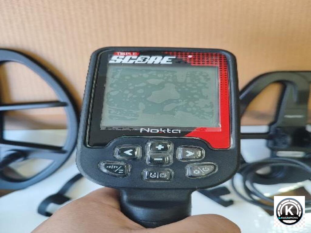 Nokta Score 3 Pro metal dedektörü çoklu frekans